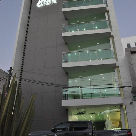 סן חואן דה לוס לאגוס Amd Hotel מראה חיצוני תמונה